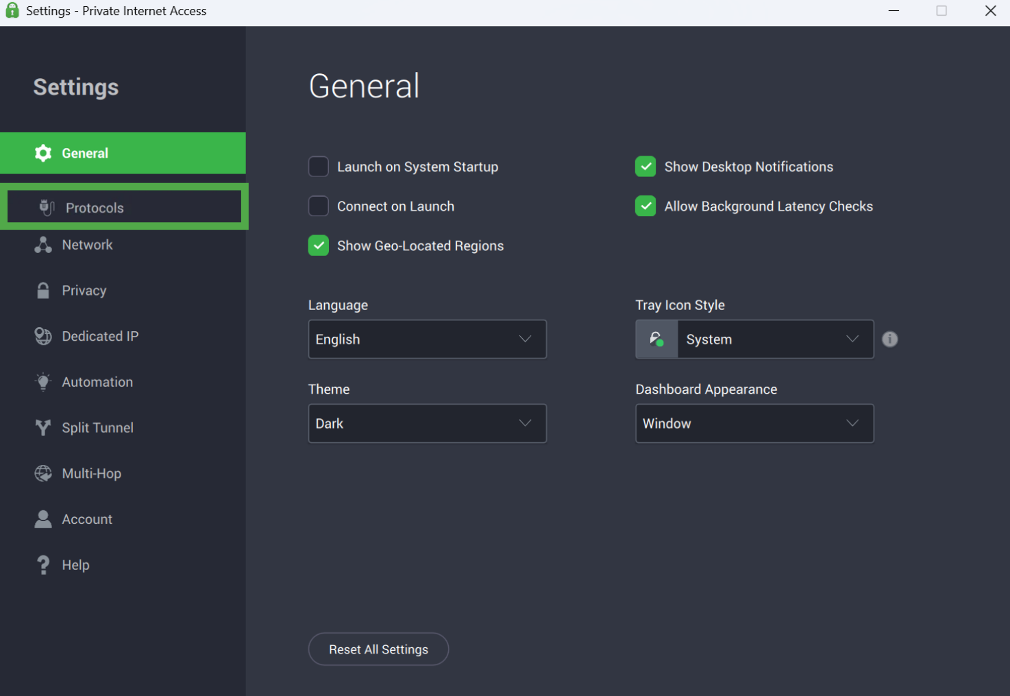 PIA settings menu on the "General" tab, with the "Protocol" tab highlighted in a green box.