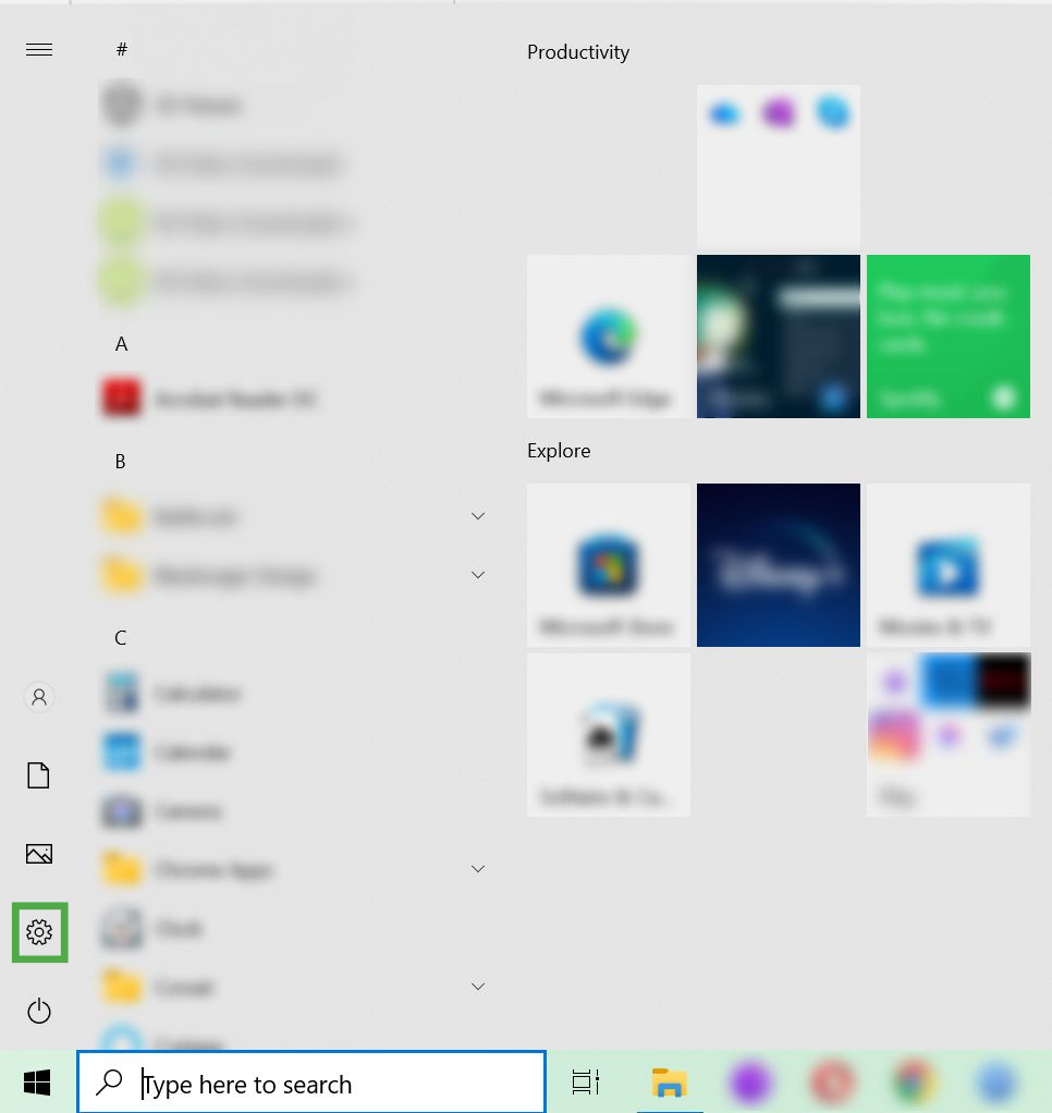 Windows 10 interface, showing the Start menu and a highlighted Settings icon.